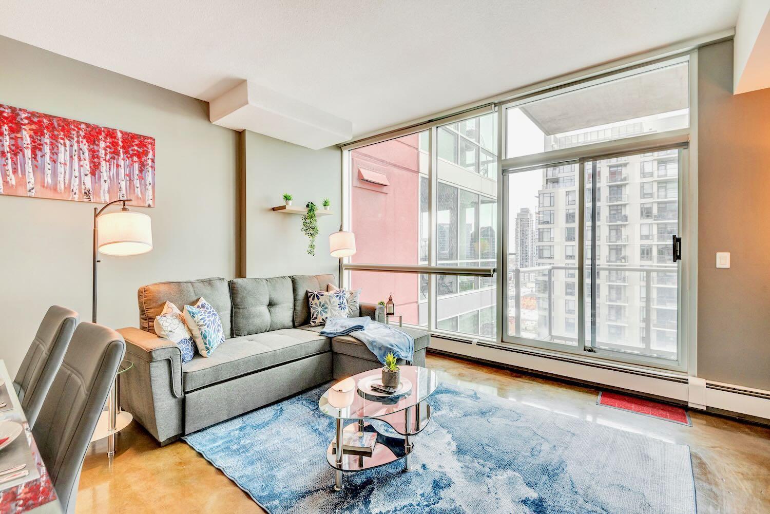 Modern 2Br Condo - King Bed - Downtown City Views คาลการี ภายนอก รูปภาพ