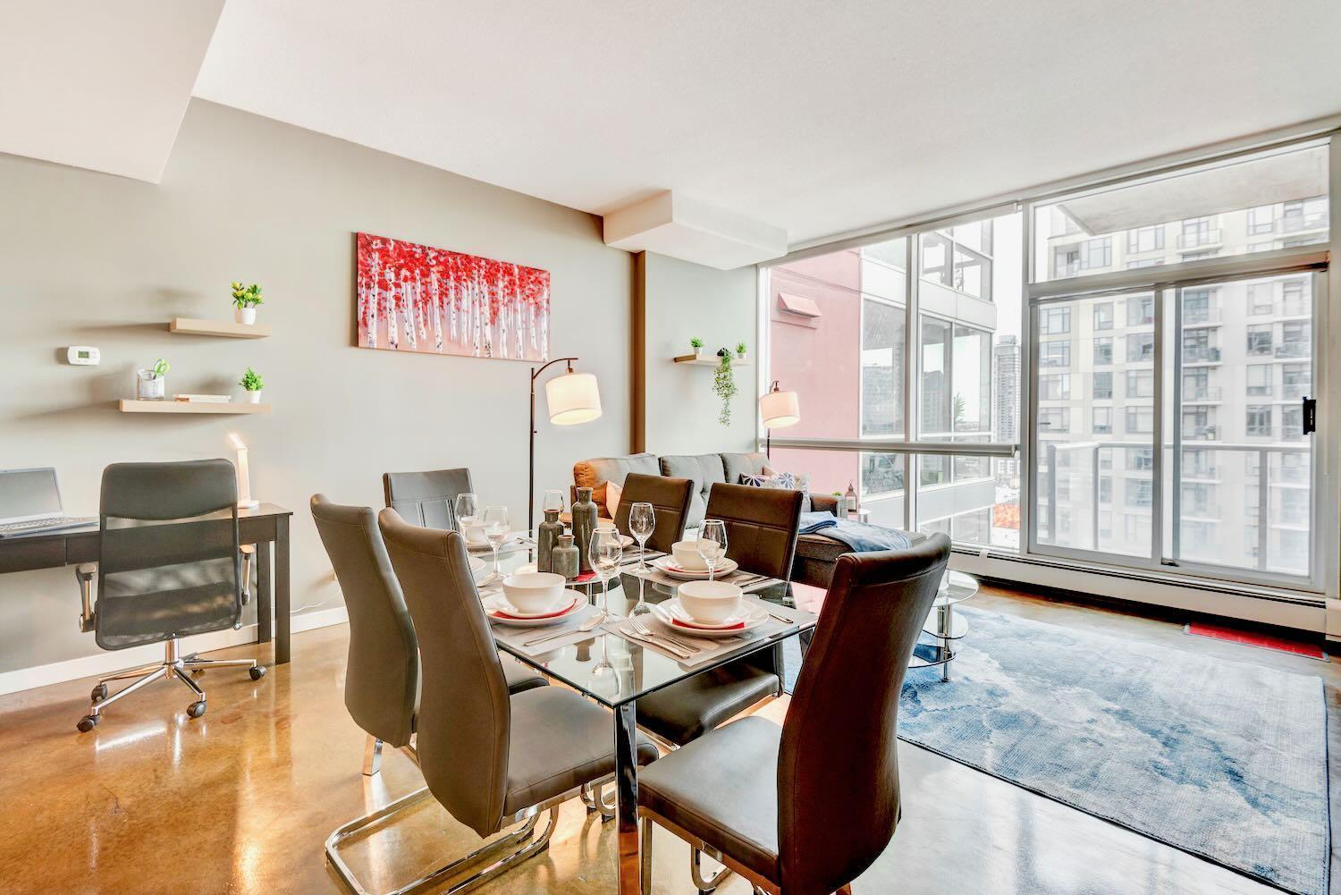 Modern 2Br Condo - King Bed - Downtown City Views คาลการี ภายนอก รูปภาพ